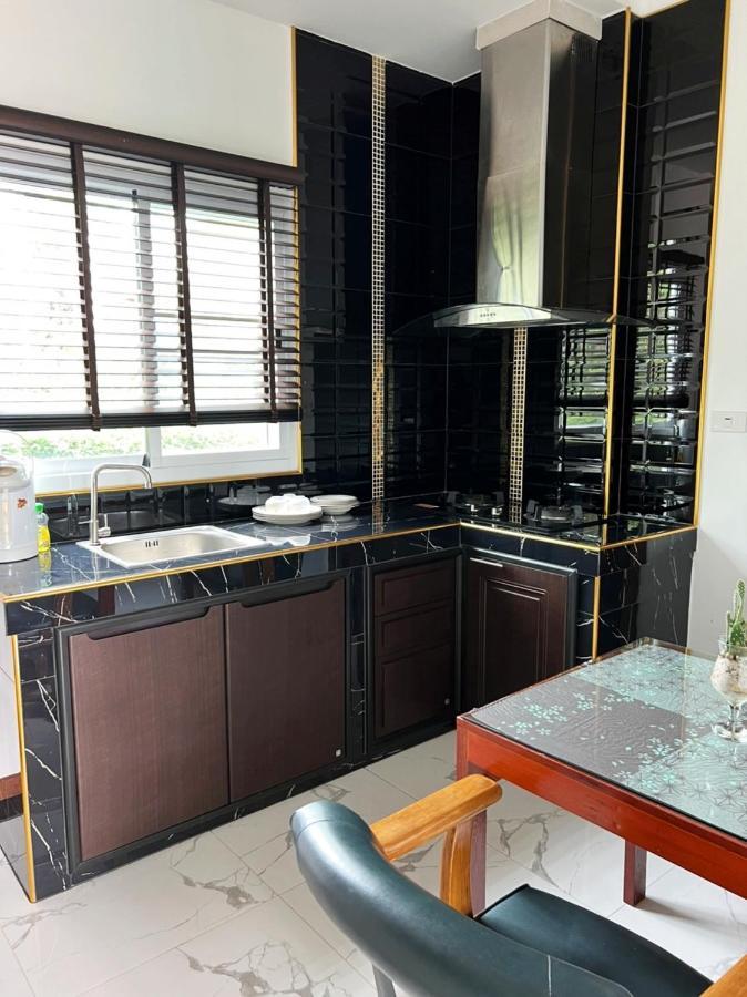 New Home Gบ้านเดี่ยวสร้างใหม่ ใกล้ทะเล ตัวเมืองระยอง Ban Chak Phai Εξωτερικό φωτογραφία